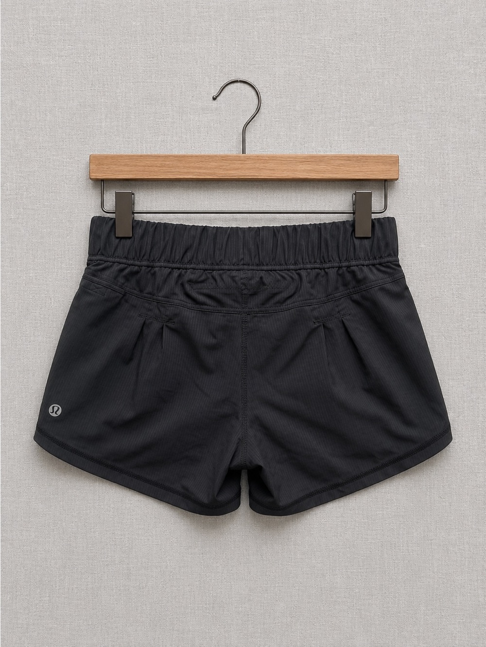 Lululemon Spring Break Away Short (4-Way Stretch / Swift Fabric) US 6